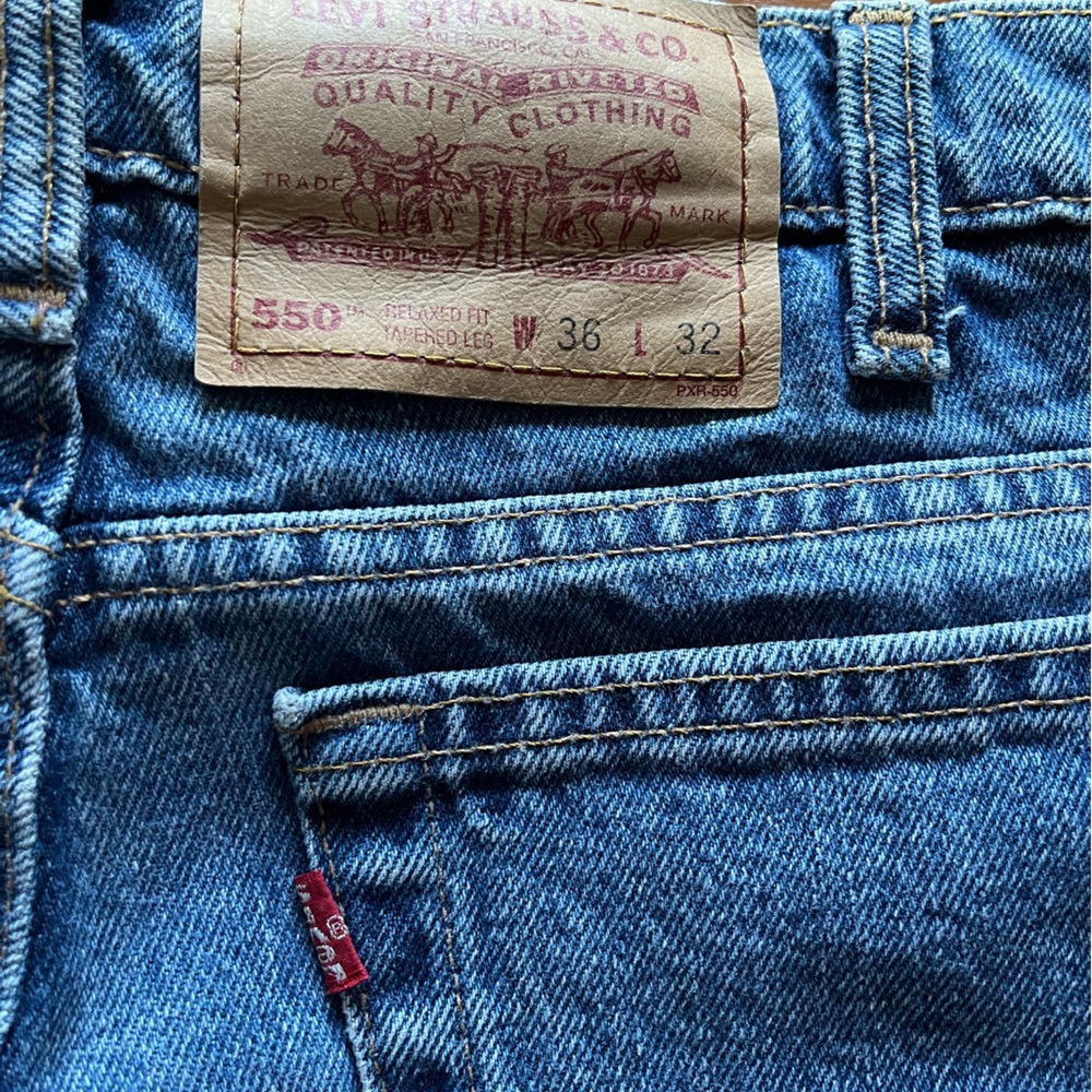 Levi’s 550 jeans size 36
